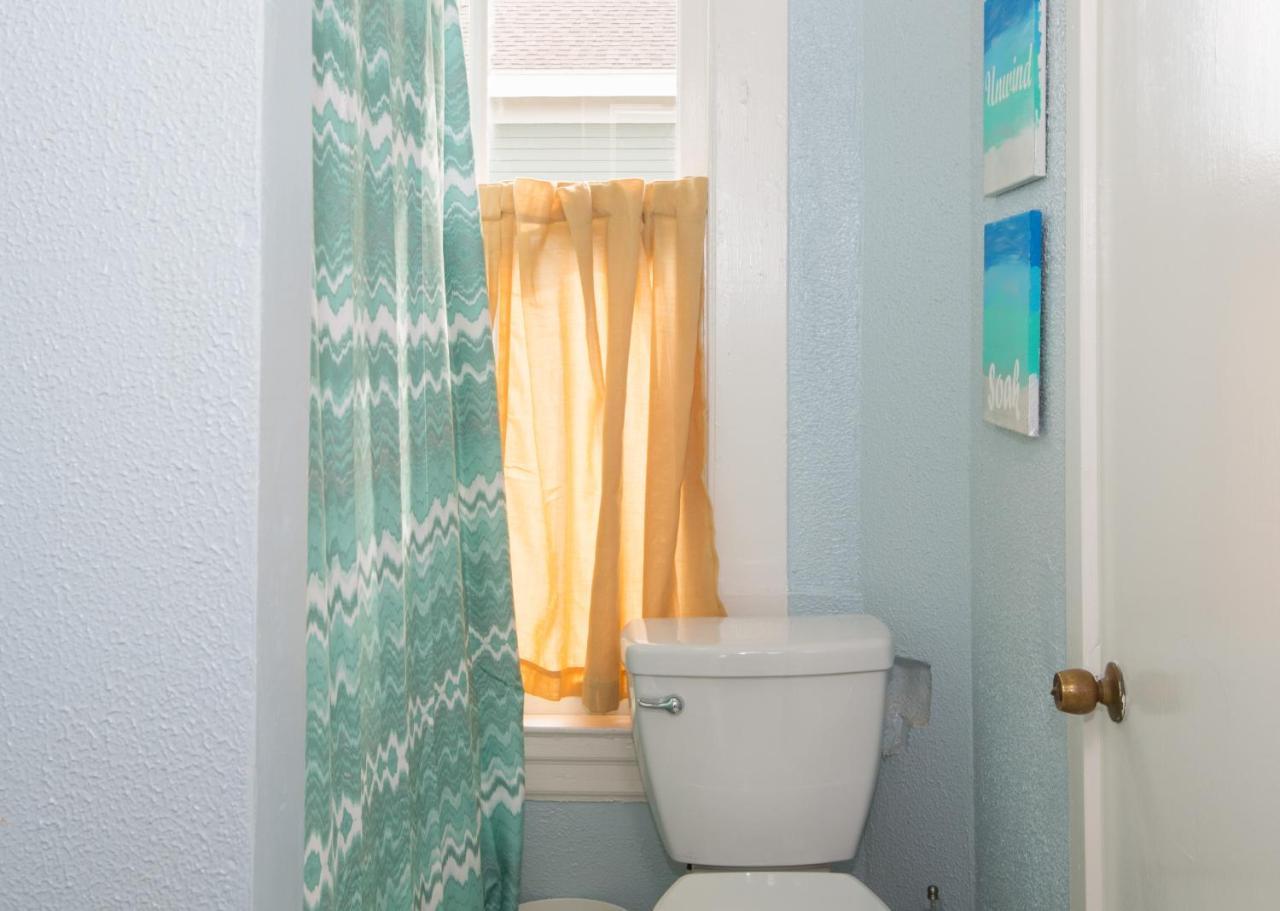 Willa Beautiful Two-Story In Central Galveston, Short Walk To Beach, Near Downtown! | Seas The Breeze Zewnętrze zdjęcie